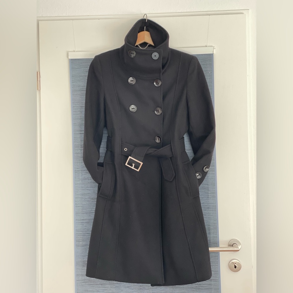 GUESS Wool-Blend Trench Coat- Dried-cleaned and Ready to Go!!